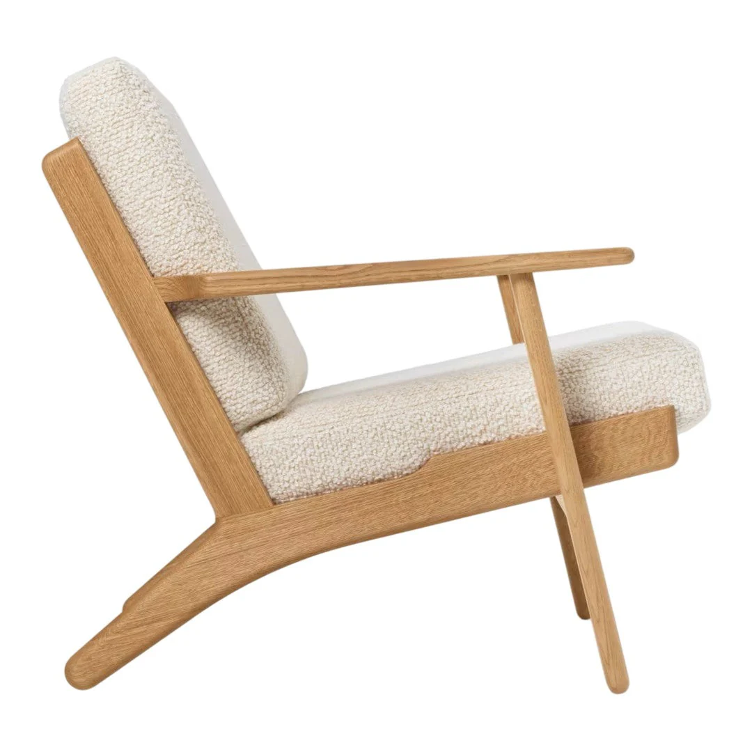 CH290 Lounge Chair - Image 2