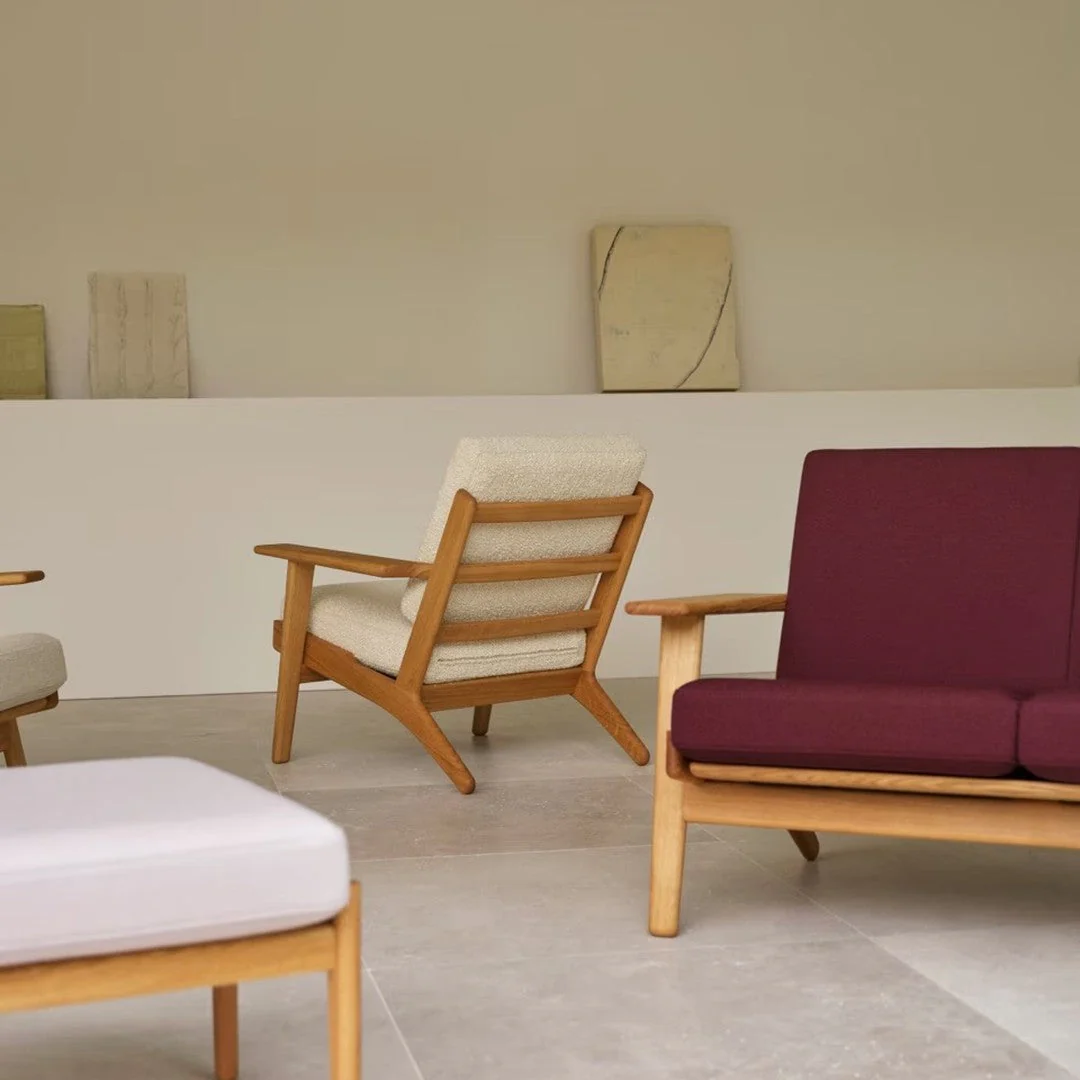 CH290 Lounge Chair - Image 6