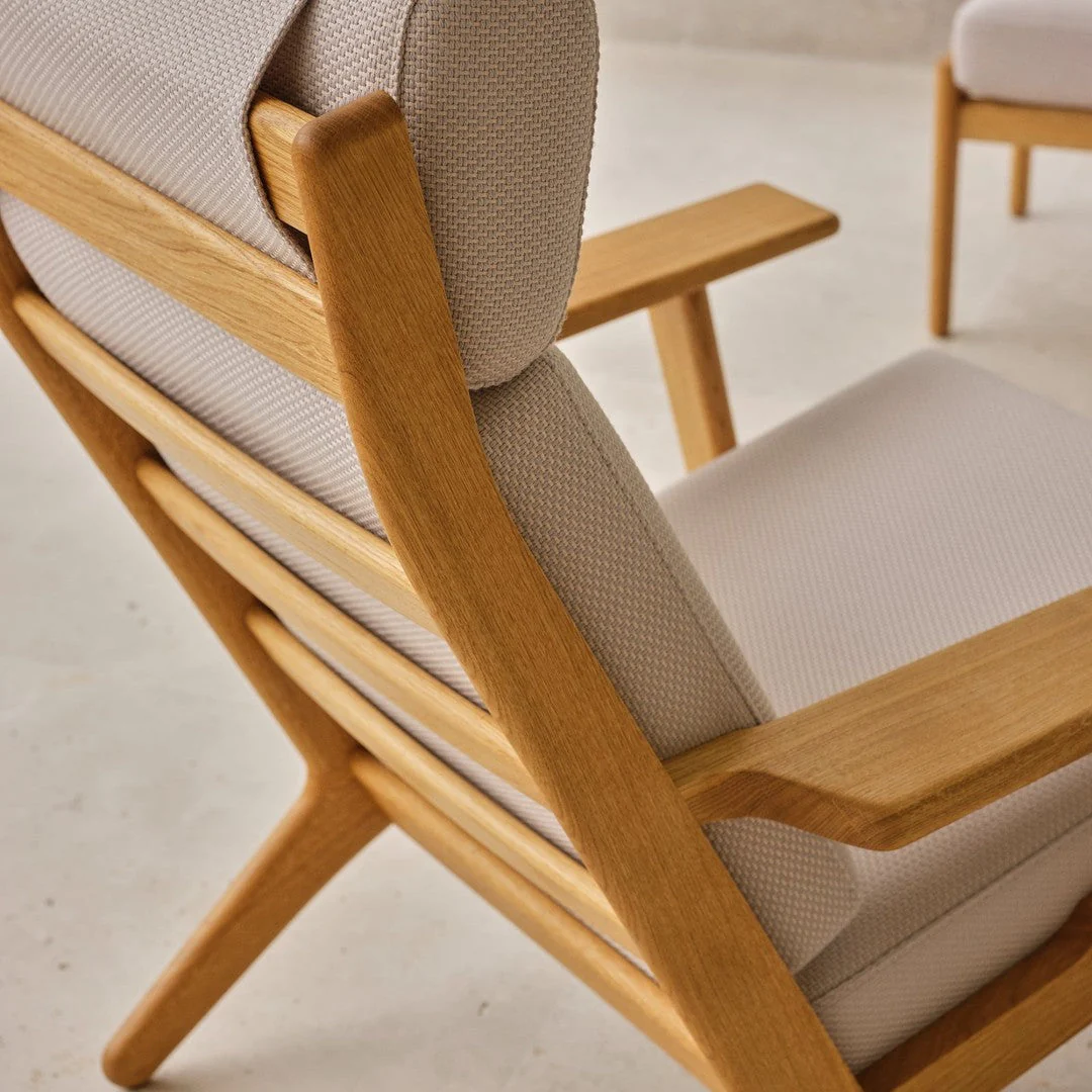 CH291 Lounge Chair - Image 6