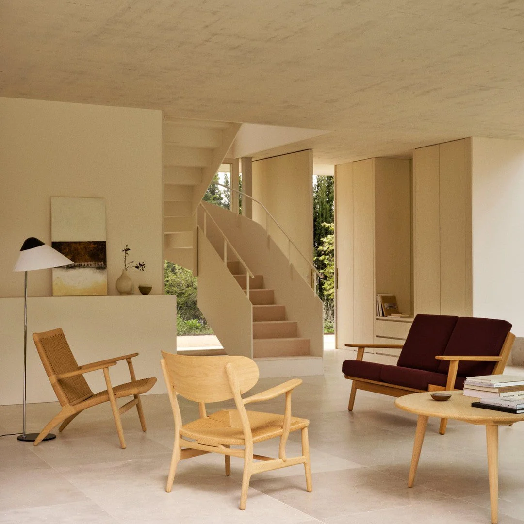 CH292 Sofa - Image 11