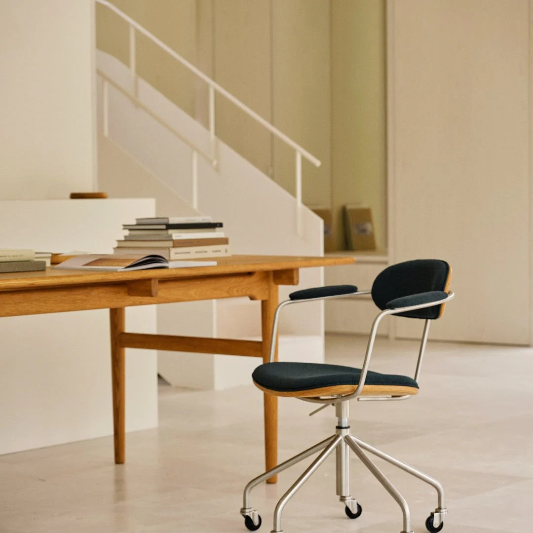 CH621 Swivel Chair - Image 8