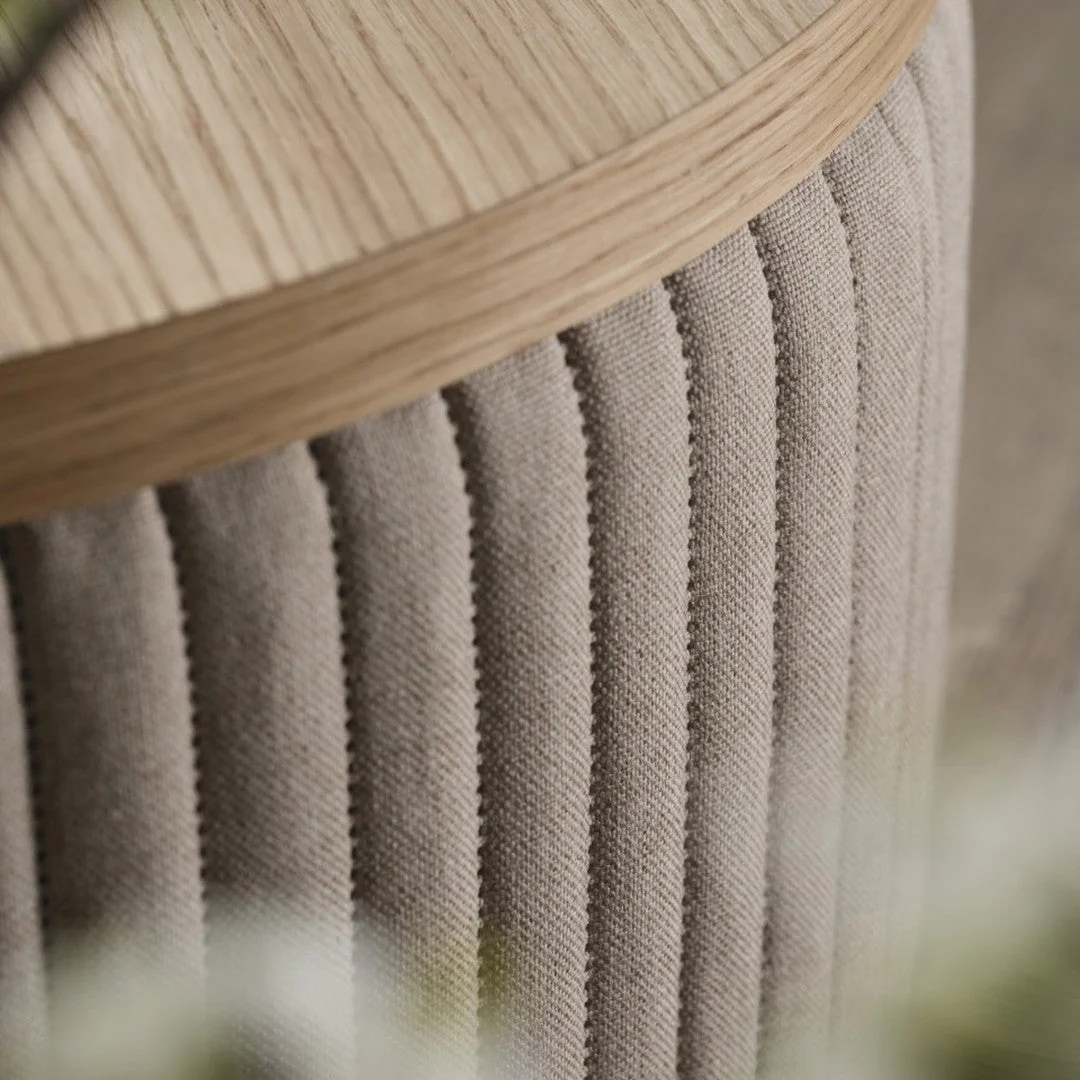 Rigato Pouf w/ Tray Table - Image 4
