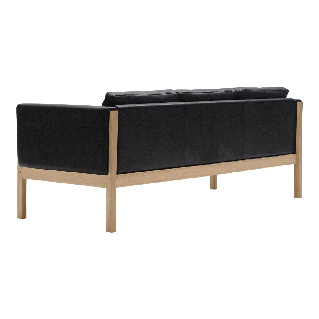 Wegner CH163 Sofa - Image 6