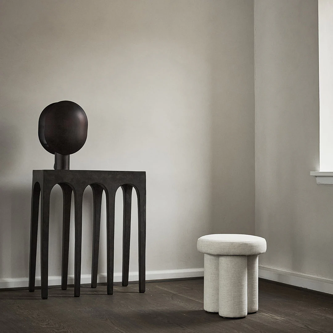 Big Foot Stool - Image 13
