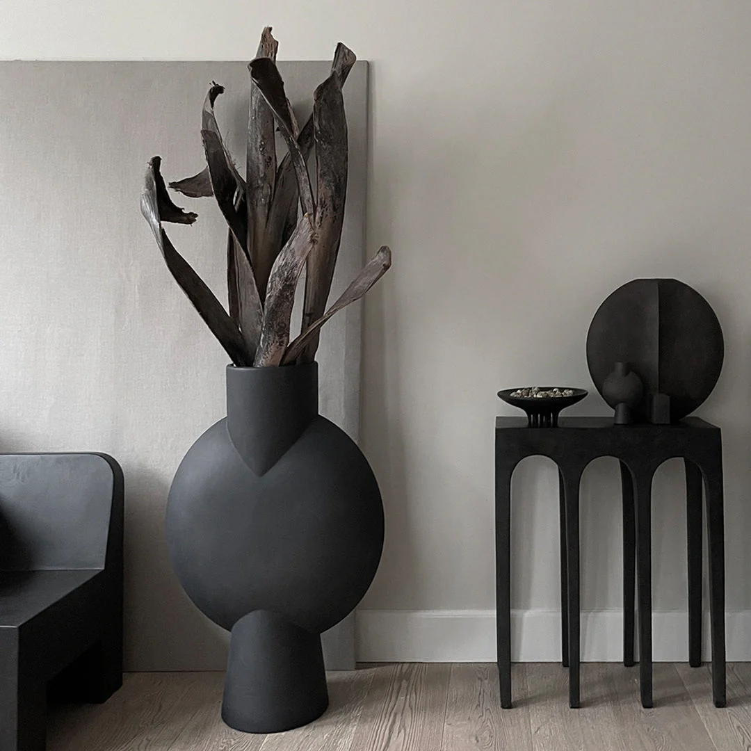 Bow Console Table - Image 14
