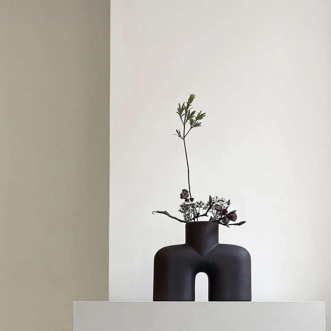 Cobra Uno Vase - Image 10