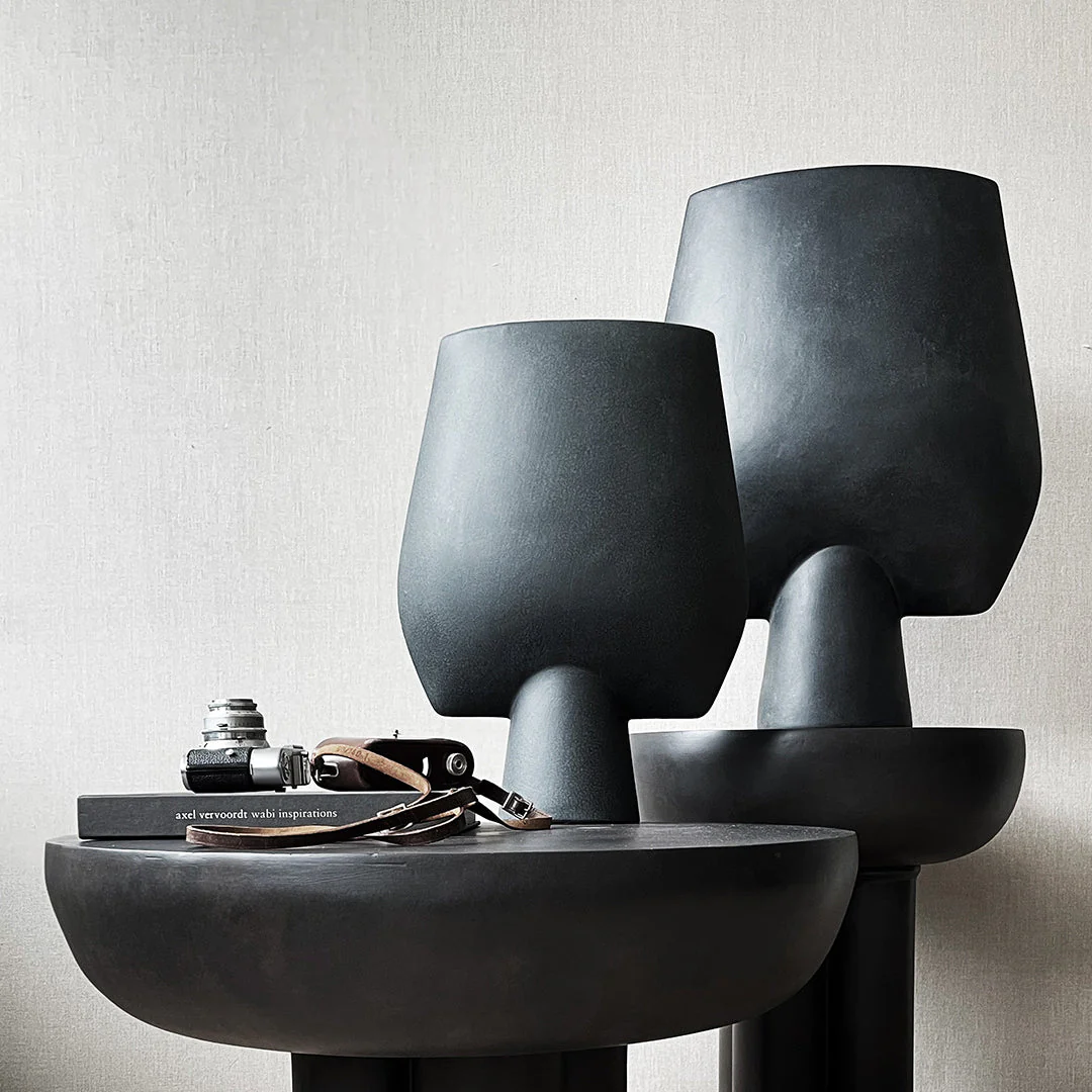 Crown Coffee Table - Image 26