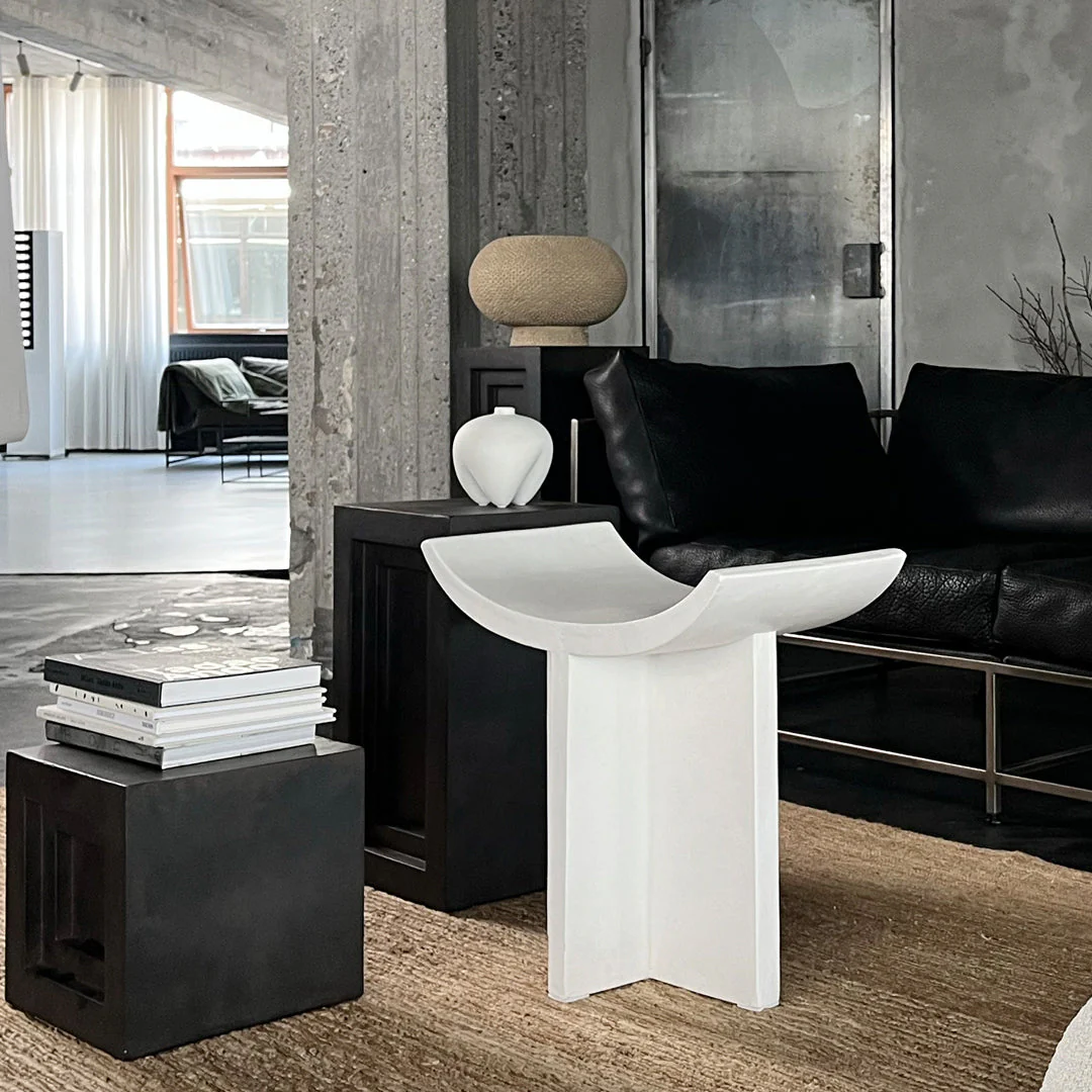 Podium Side Table - Image 8