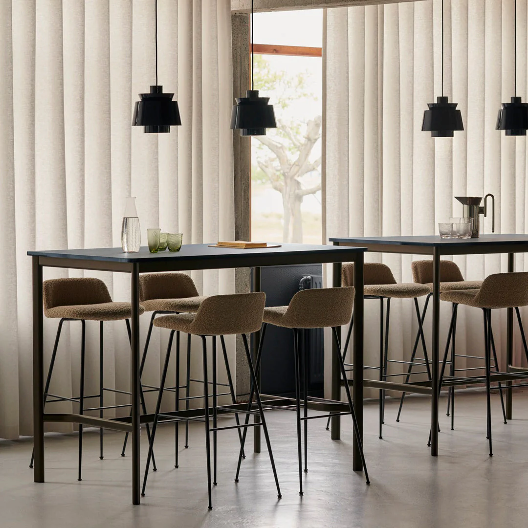 Drip HW114 Bar Table - Image 6