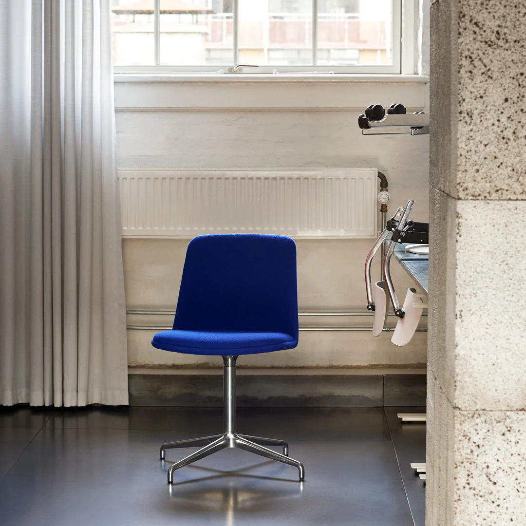 Rely HW14 Chair - 4-Star Swivel Base - Image 7