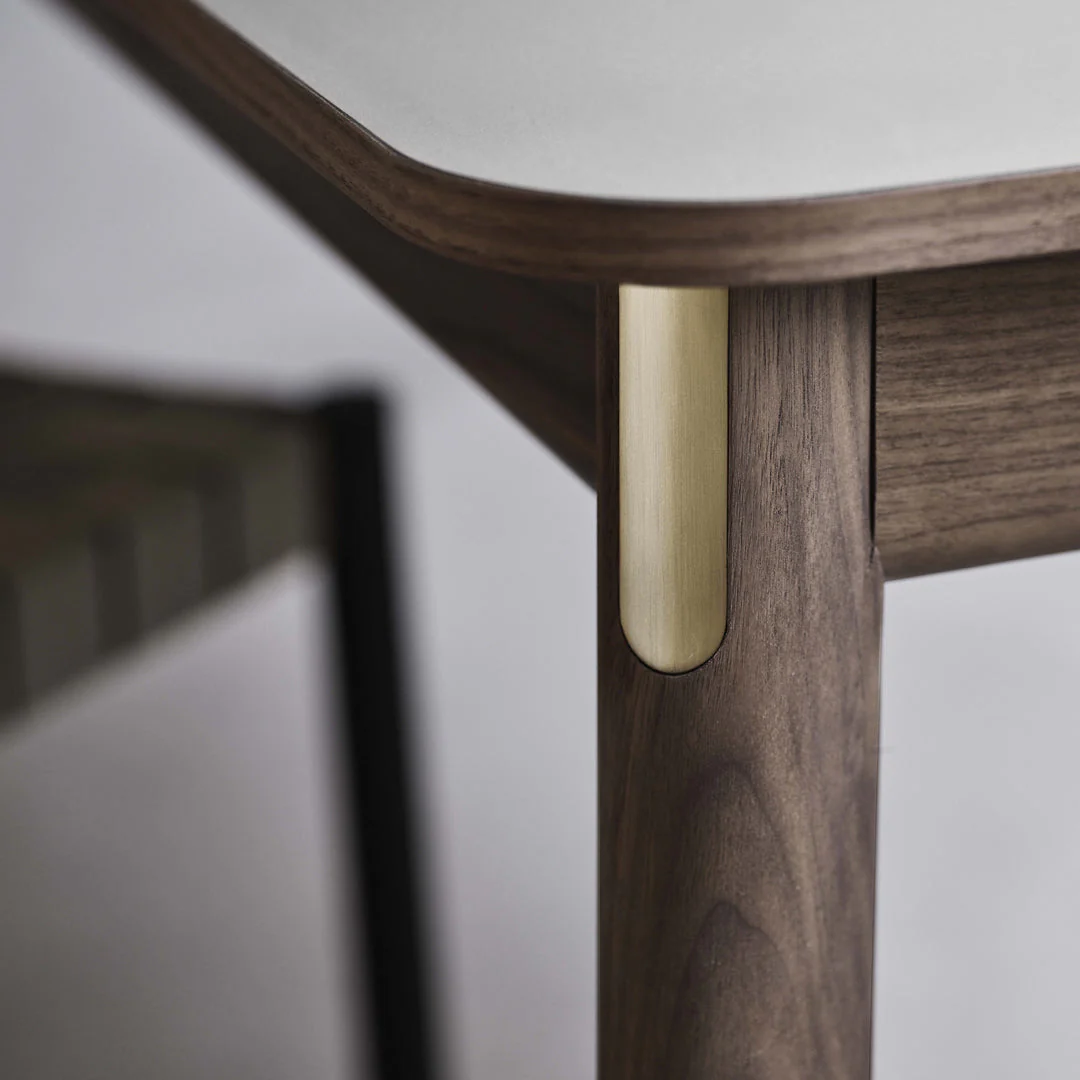 Patch HW2 Dining Table w/ Extension Leaves - Image 12