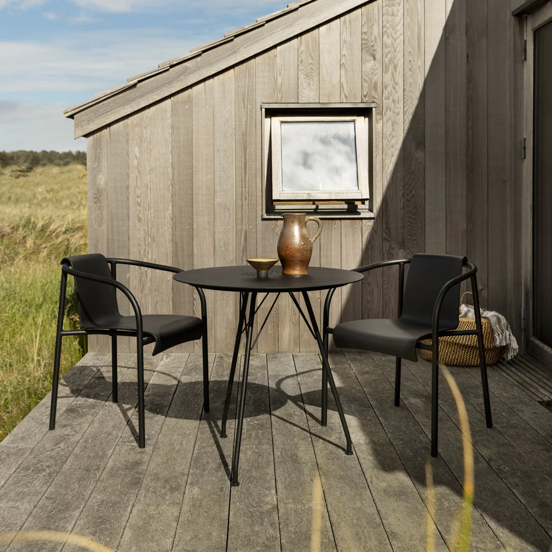 Circum Outdoor Cafe Table - Image 13