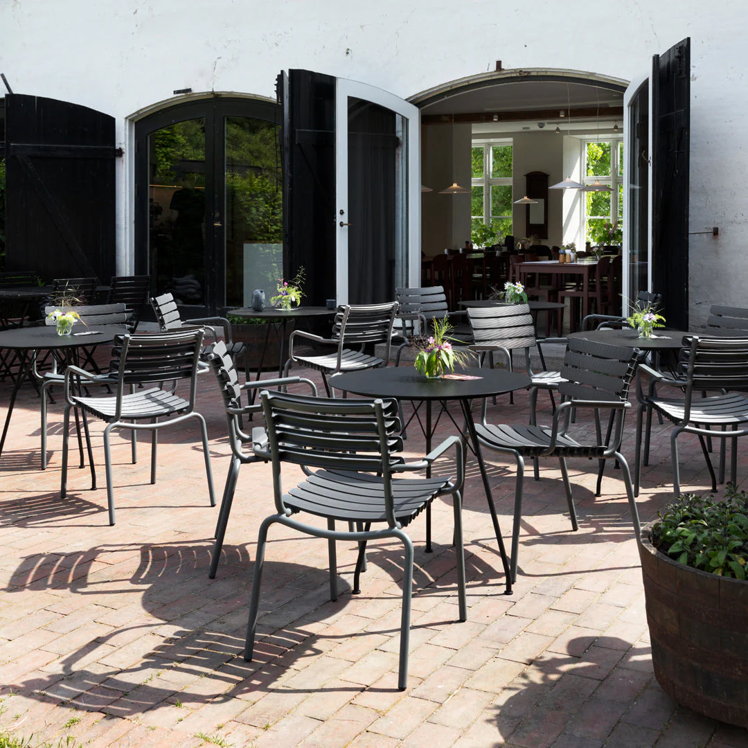 Circum Outdoor Cafe Table - Image 33