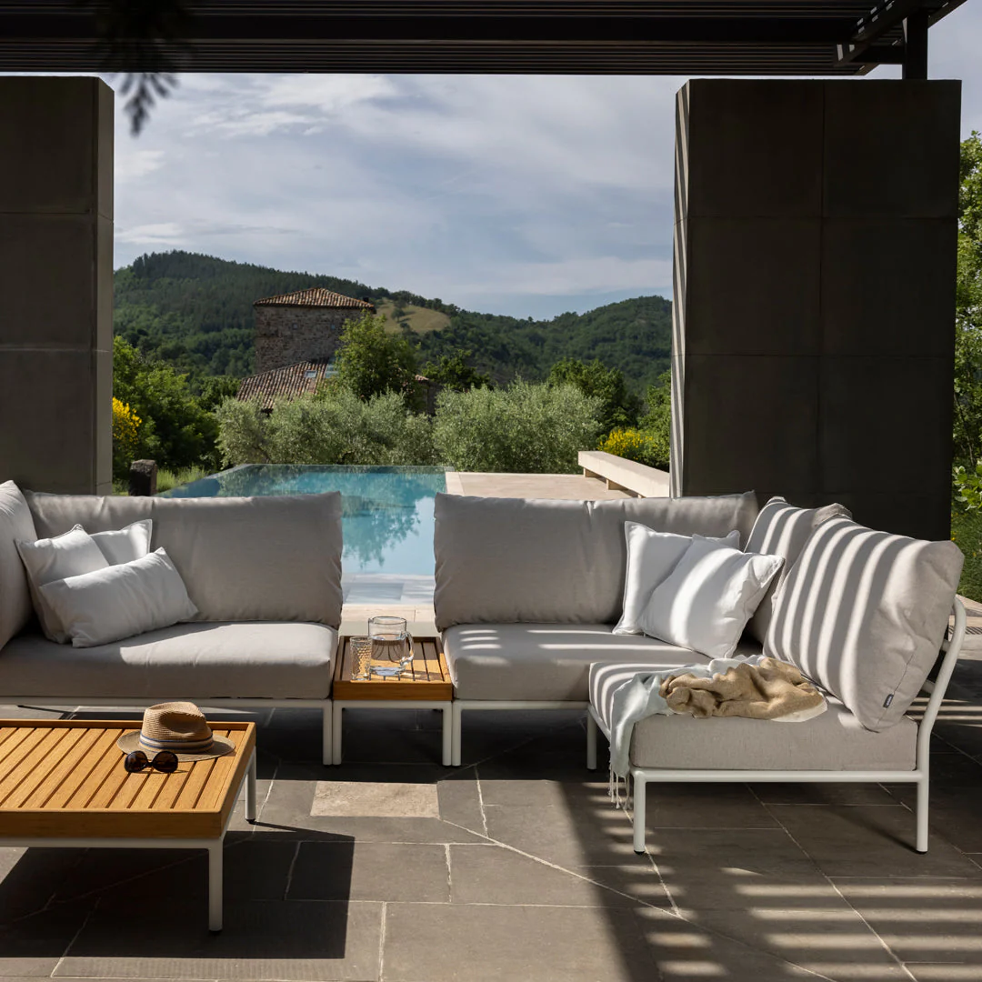 LEVEL 2 Outdoor Corner Modular Sofa - Image 10