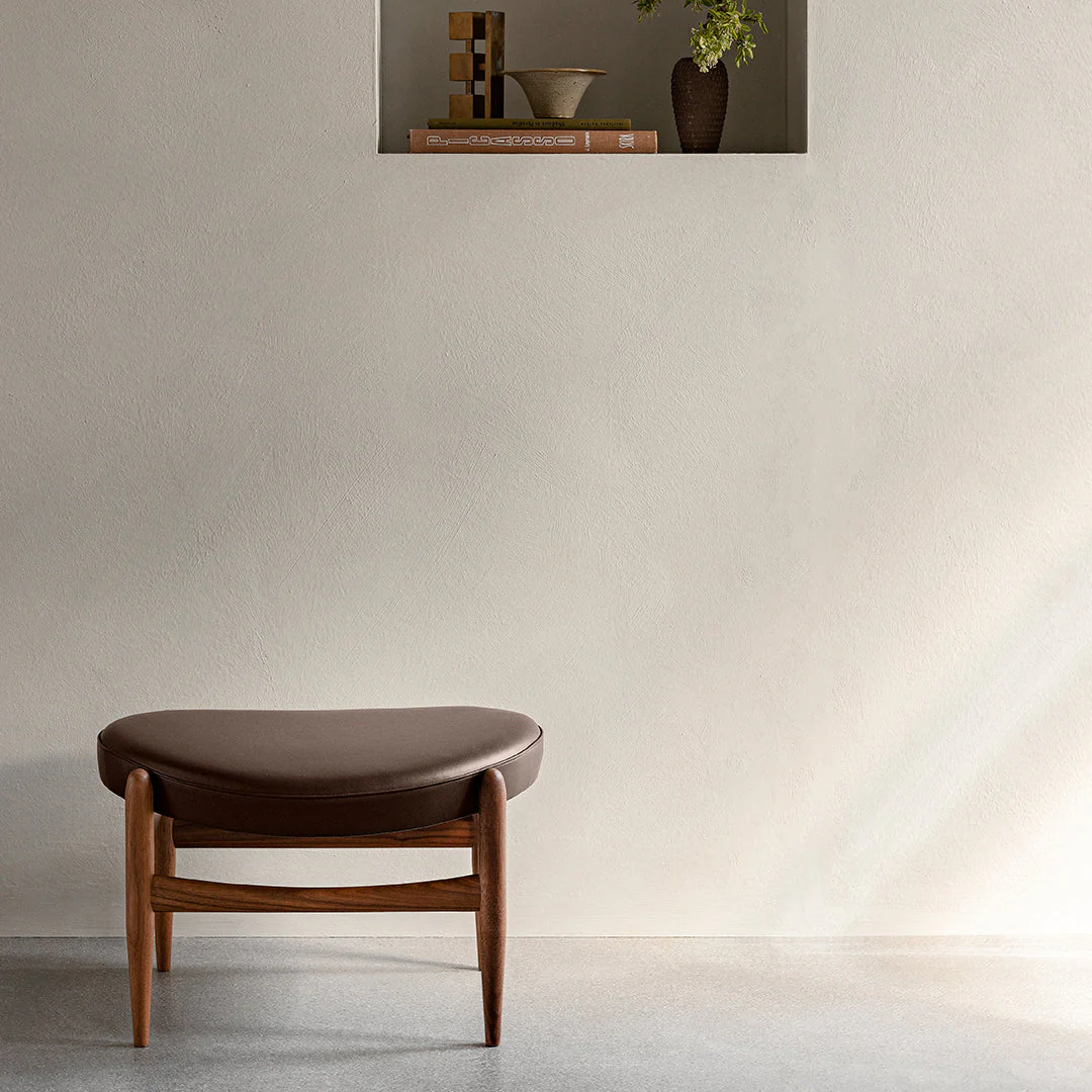 Elizabeth Ottoman - Image 5