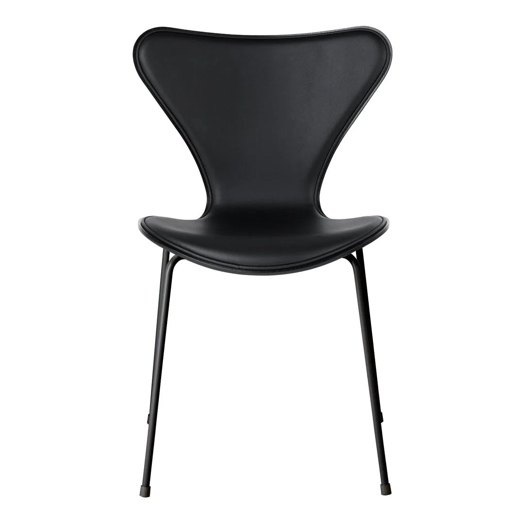 Series 7 Chair 3107 - Lacquered - Front Upholstered - Image 4