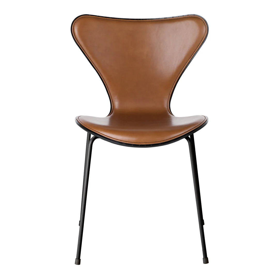 Series 7 Chair 3107 - Lacquered - Front Upholstered - Image 6