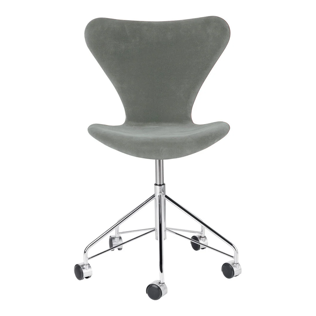 Series 7 Swivel Chair 3117 - Fully Upholstered, Velvet - Image 5