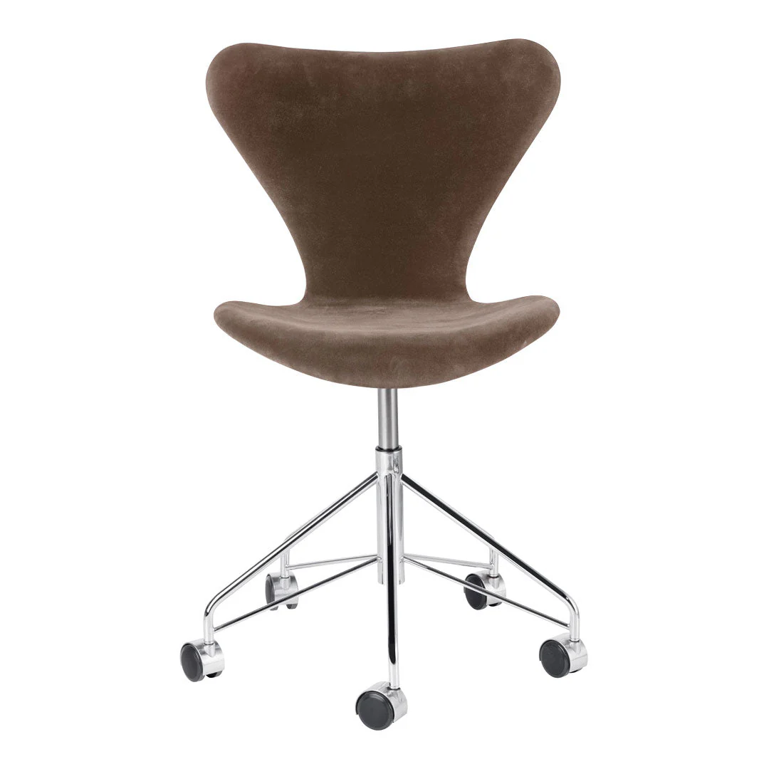 Series 7 Swivel Chair 3117 - Fully Upholstered, Velvet - Image 7