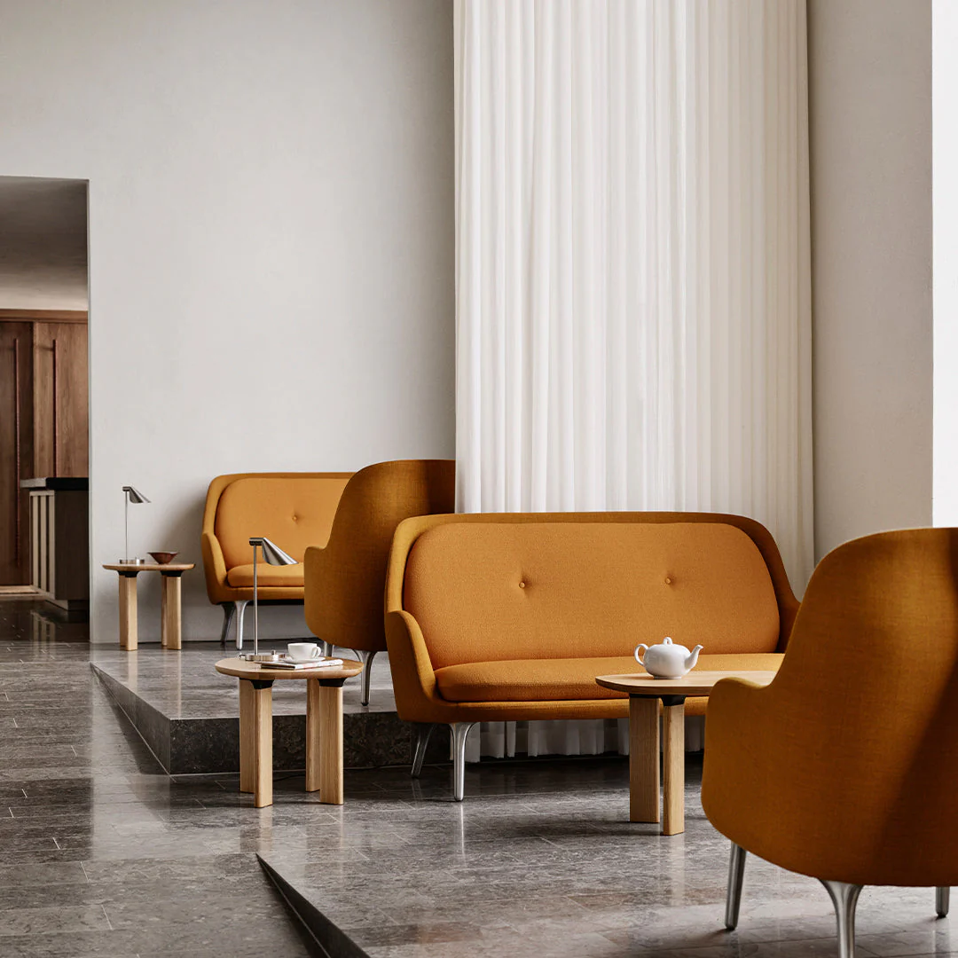 Fri Sofa - Image 8