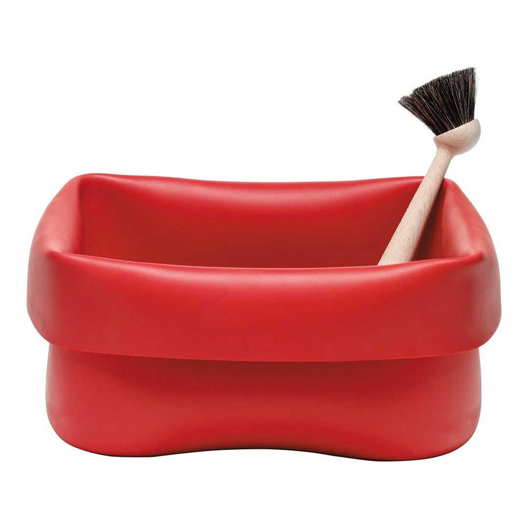 Washing-Up Bowl & Brush