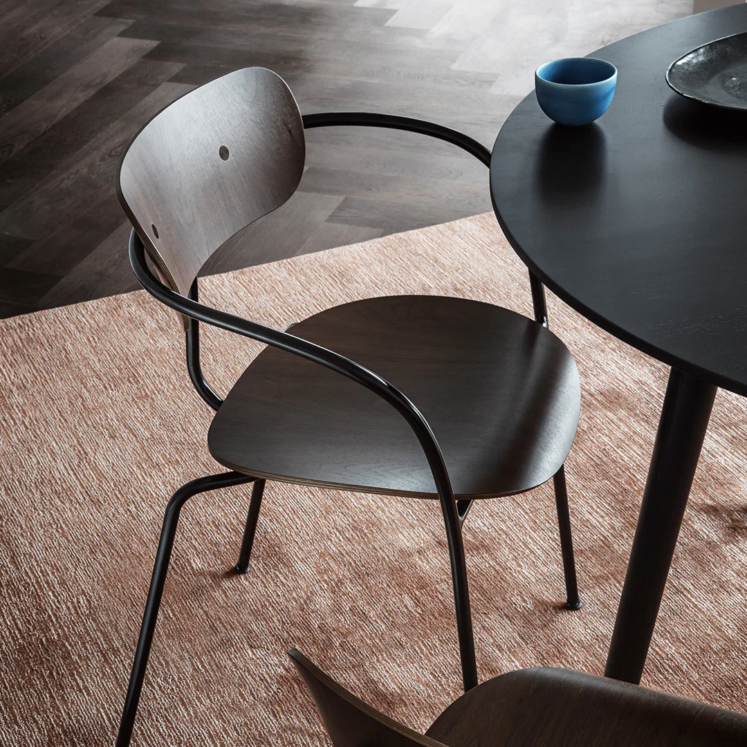 In Between SK3 Dining Table - Image 10