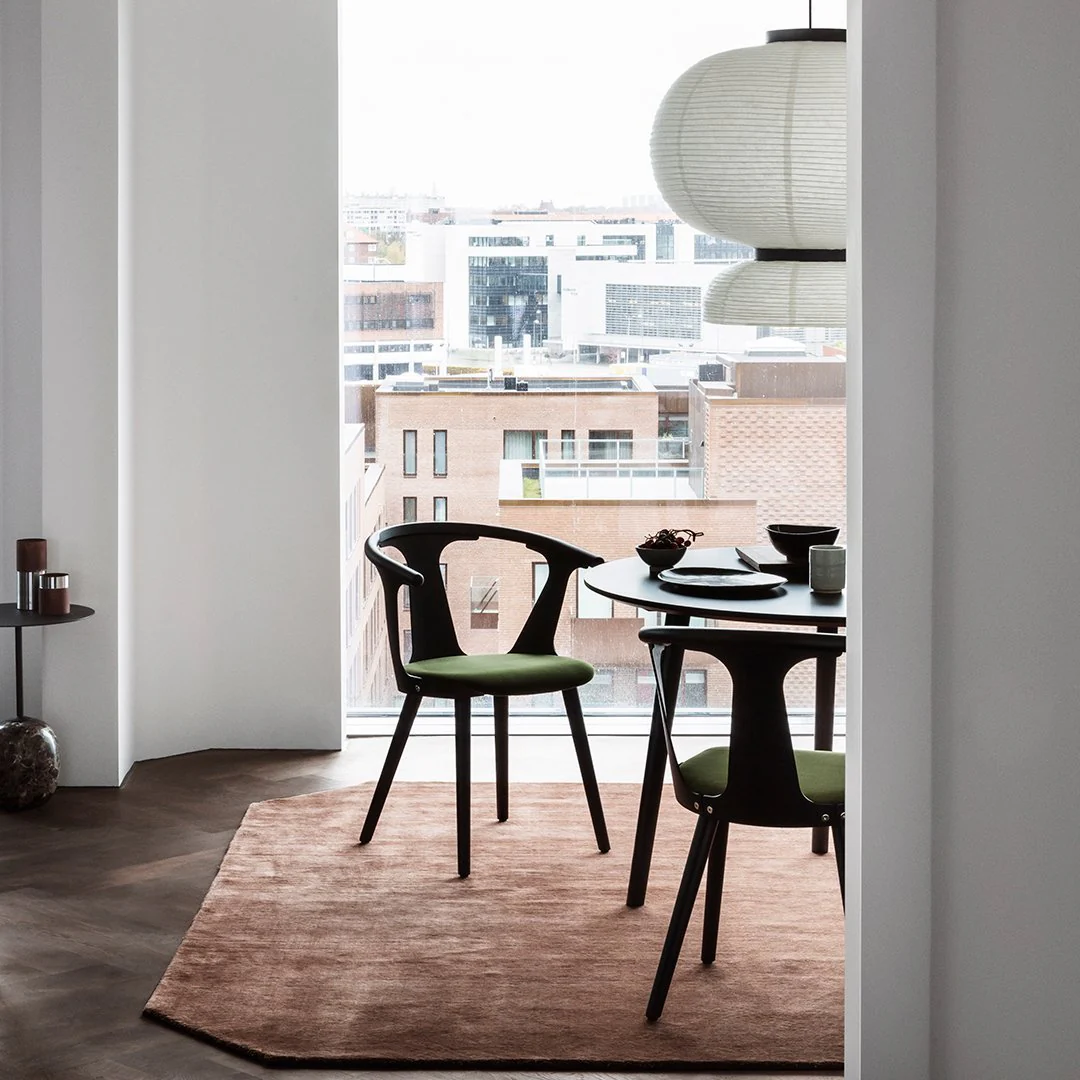 In Between SK3 Dining Table - Image 12