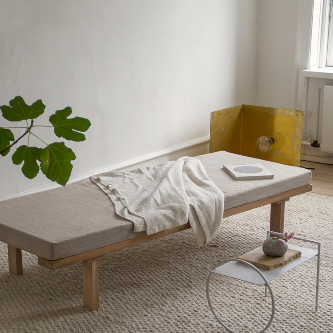 KR-180 Daybed - Image 9
