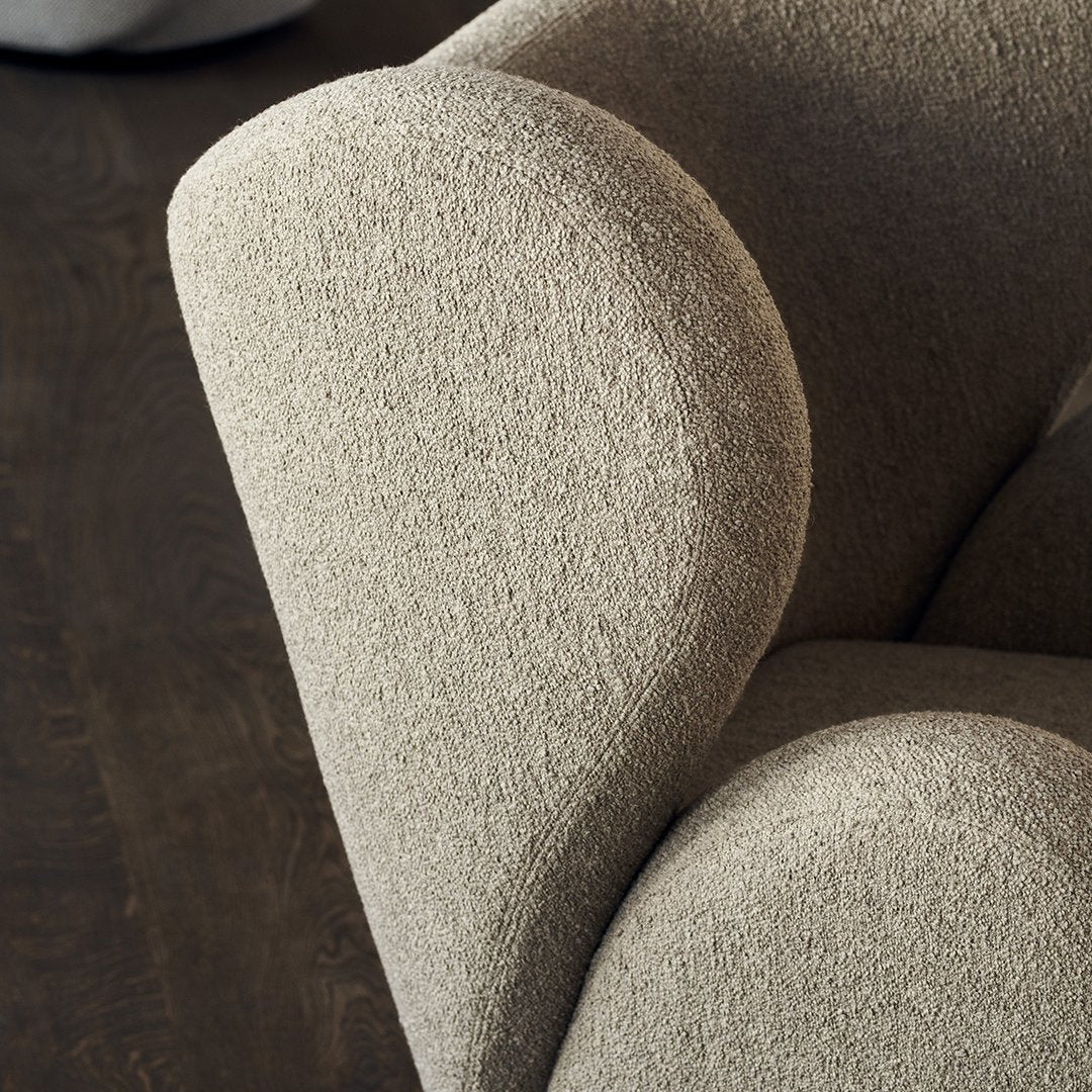 Big Big Lounge Chair - Image 13