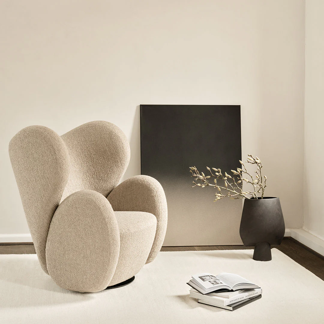 Big Big Lounge Chair - Image 18