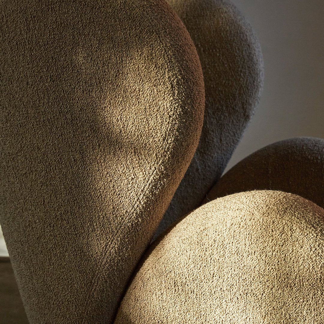 Big Big Lounge Chair - Image 35