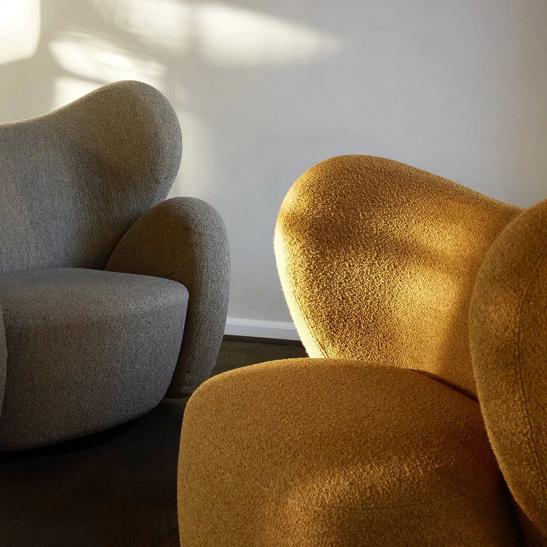 Big Big Lounge Chair - Image 36