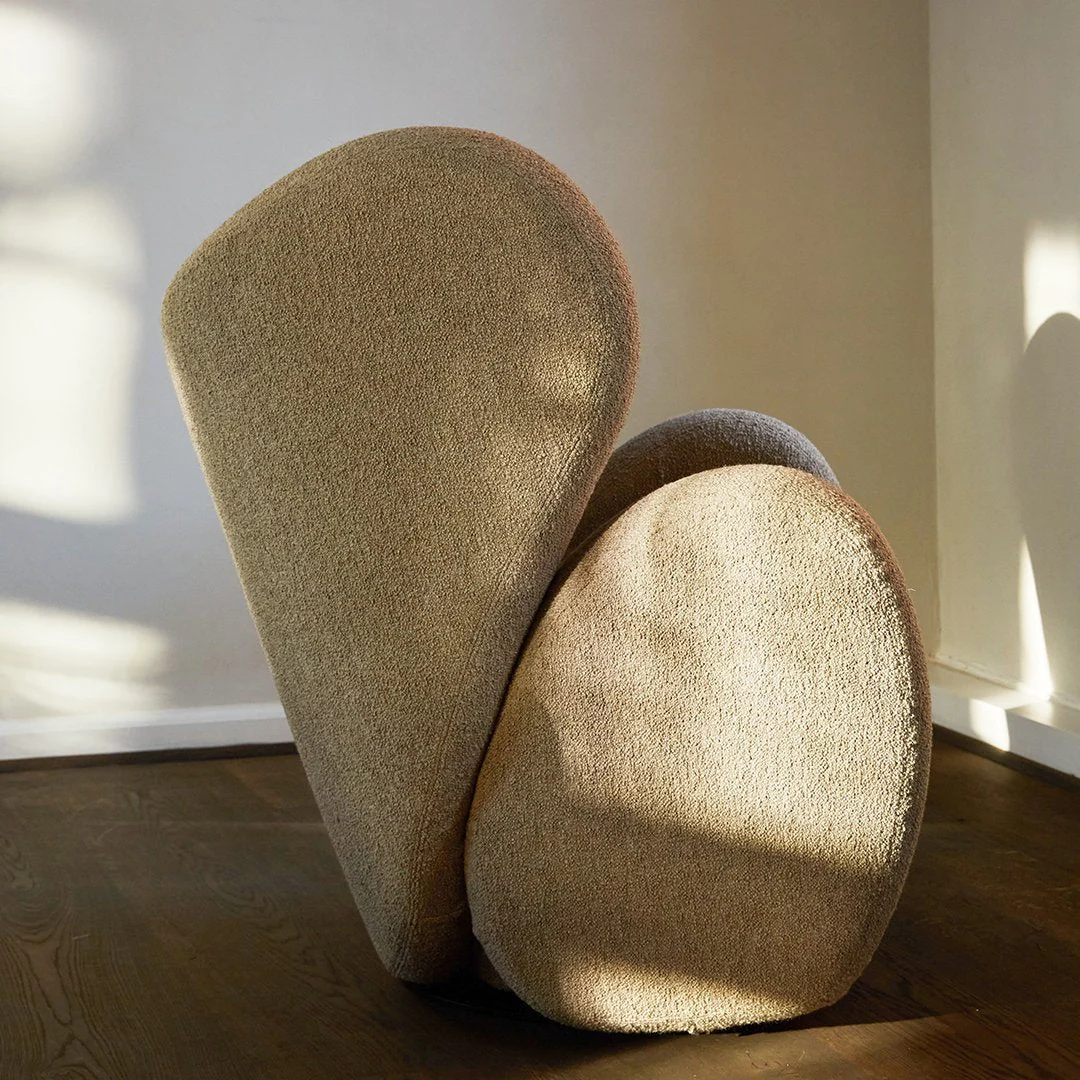 Big Big Lounge Chair - Image 41