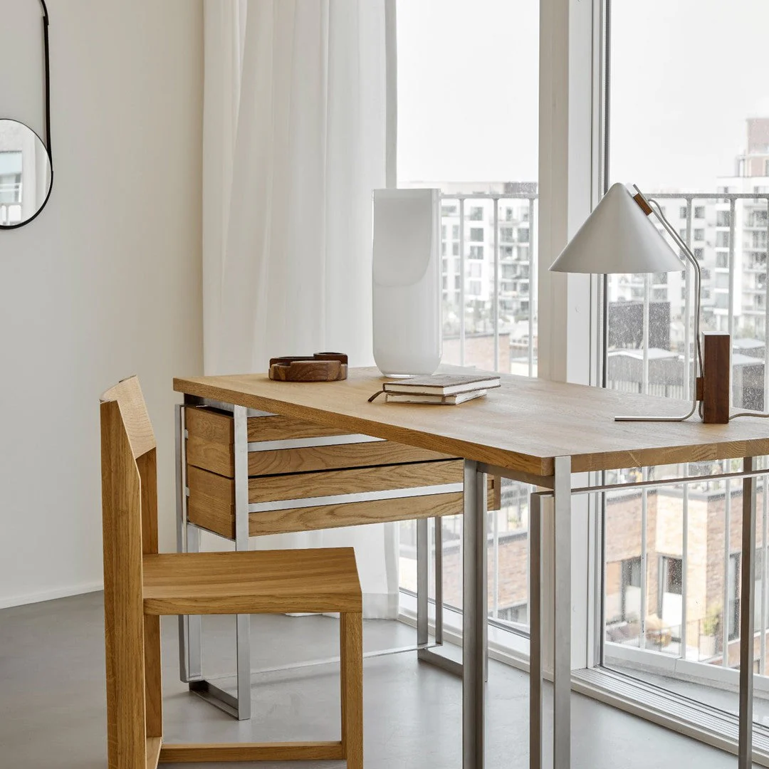 Outline Chair - Image 7