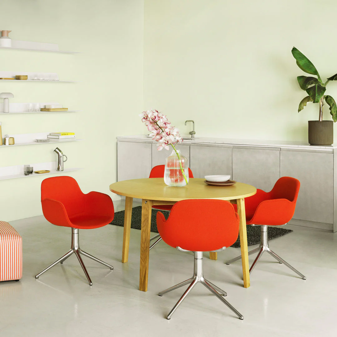 Form Armchair - 4L Swivel Base - Image 25