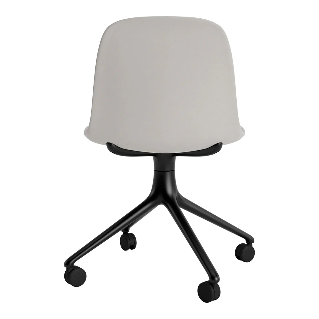 Form Chair - 4W Swivel Base - Image 56