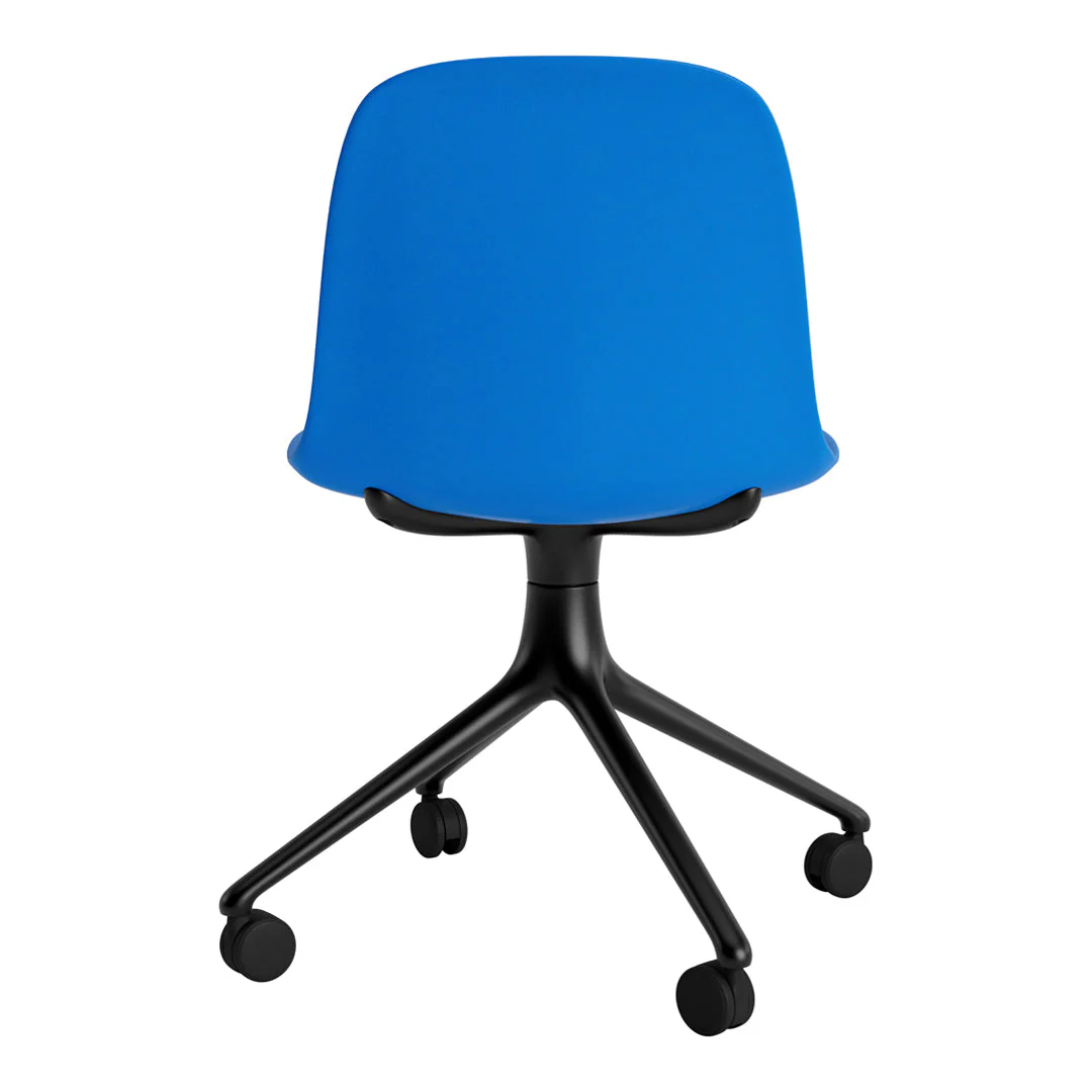 Form Chair - 4W Swivel Base - Image 72