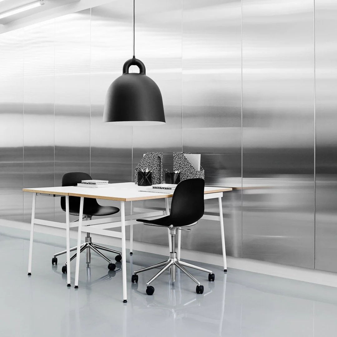 Form Chair - 5W Swivel Base w/ Gaslift - Image 21