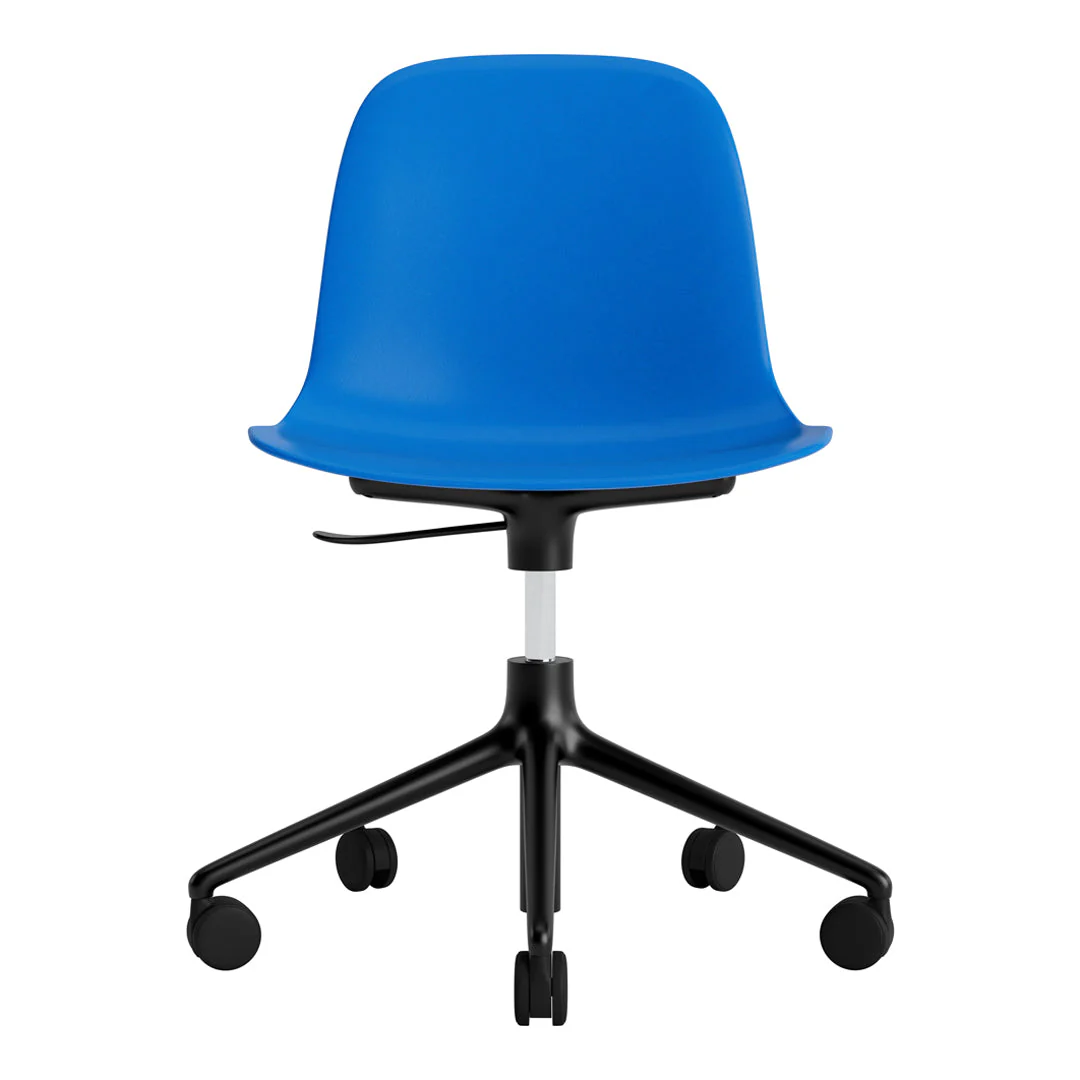 Form Chair - 5W Swivel Base w/ Gaslift - Image 31