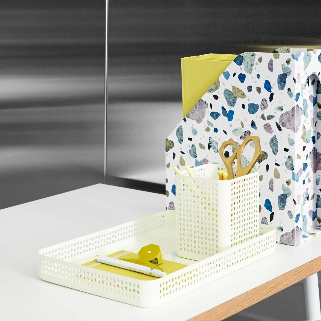 Journal Desk - Image 19