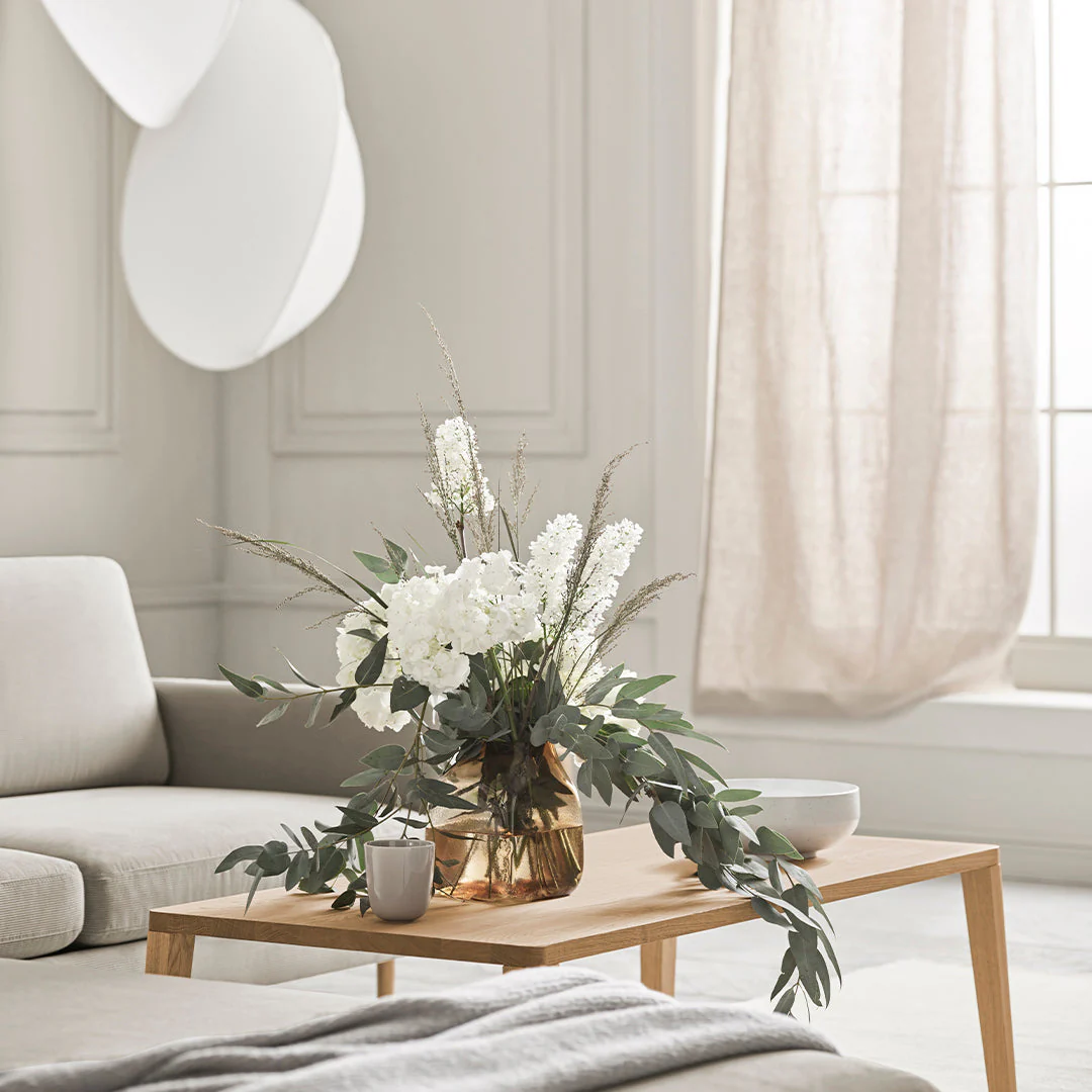 Graceful Coffee Table - Image 12
