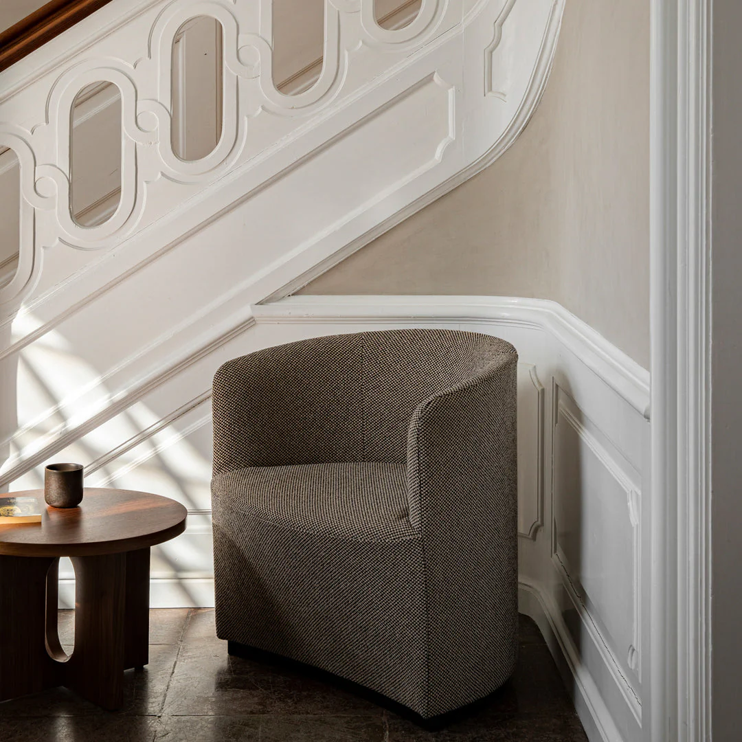 Tearoom Lounge Chair - Image 17
