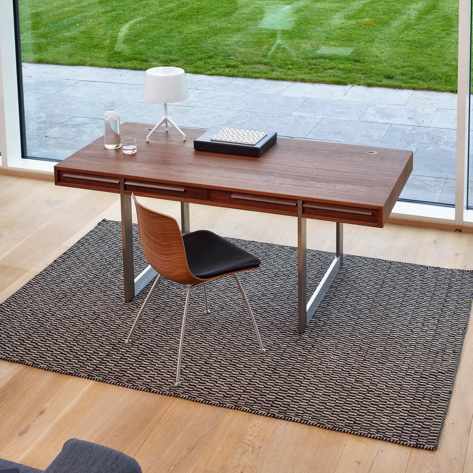 AK1340 Desk - Image 5