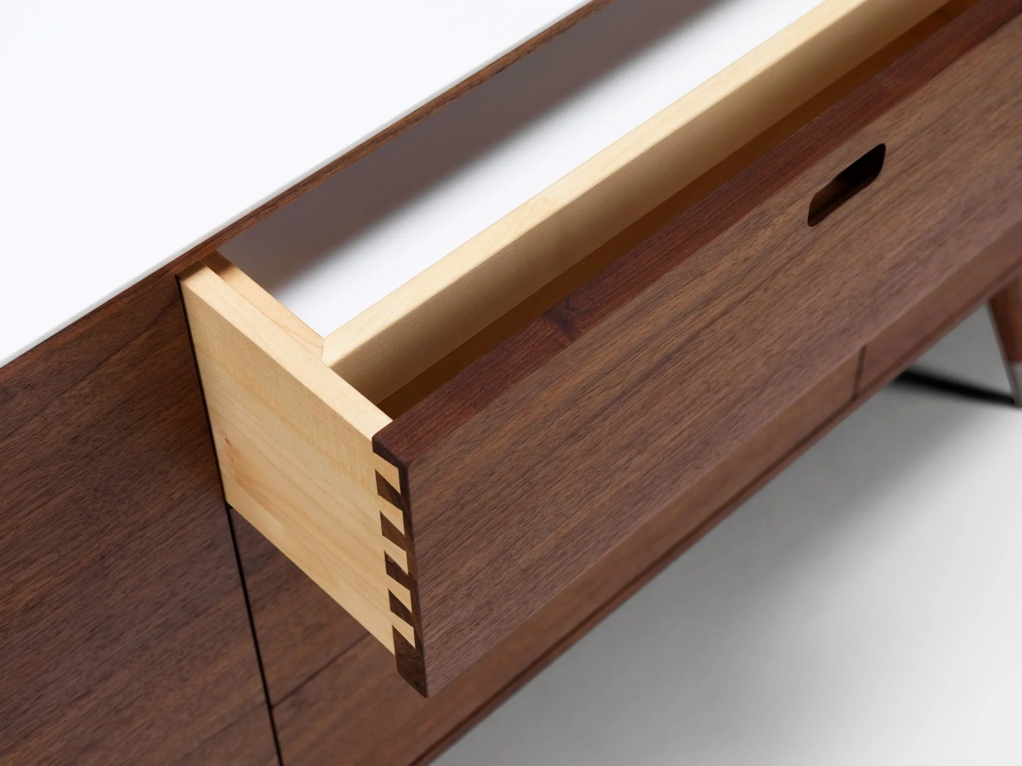 AK2660 Sideboard - Image 3