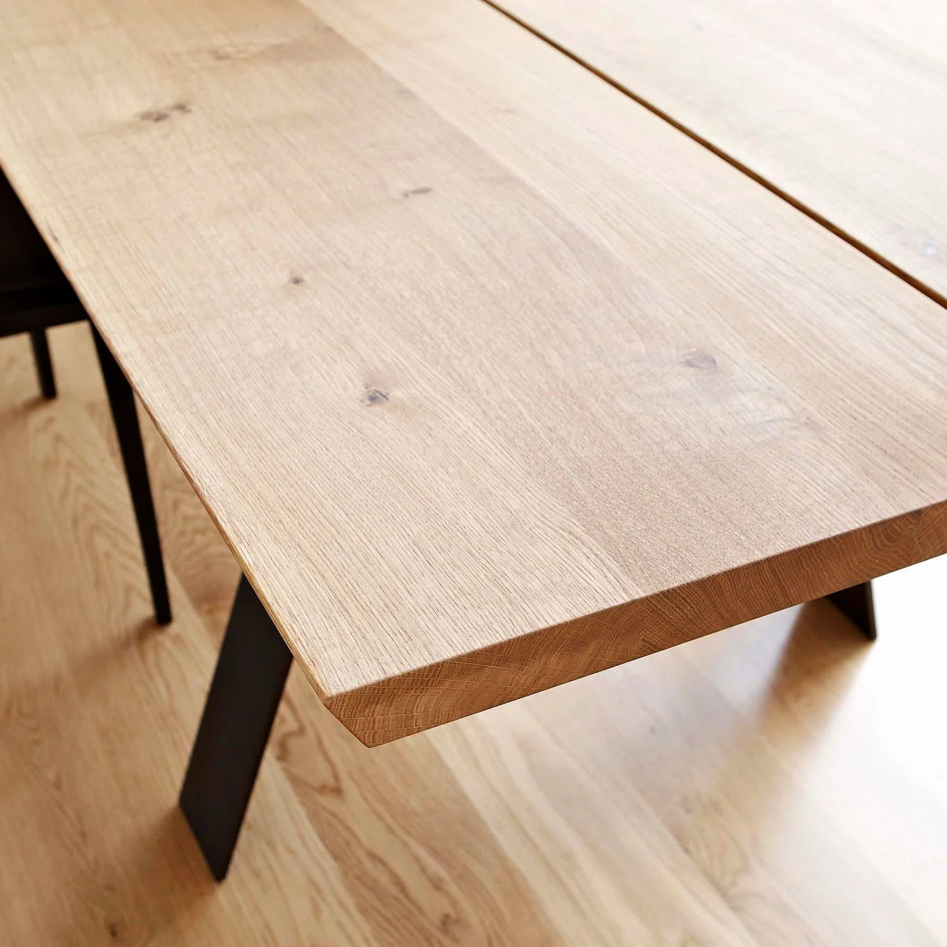 GM3200 Plank Table - Image 5