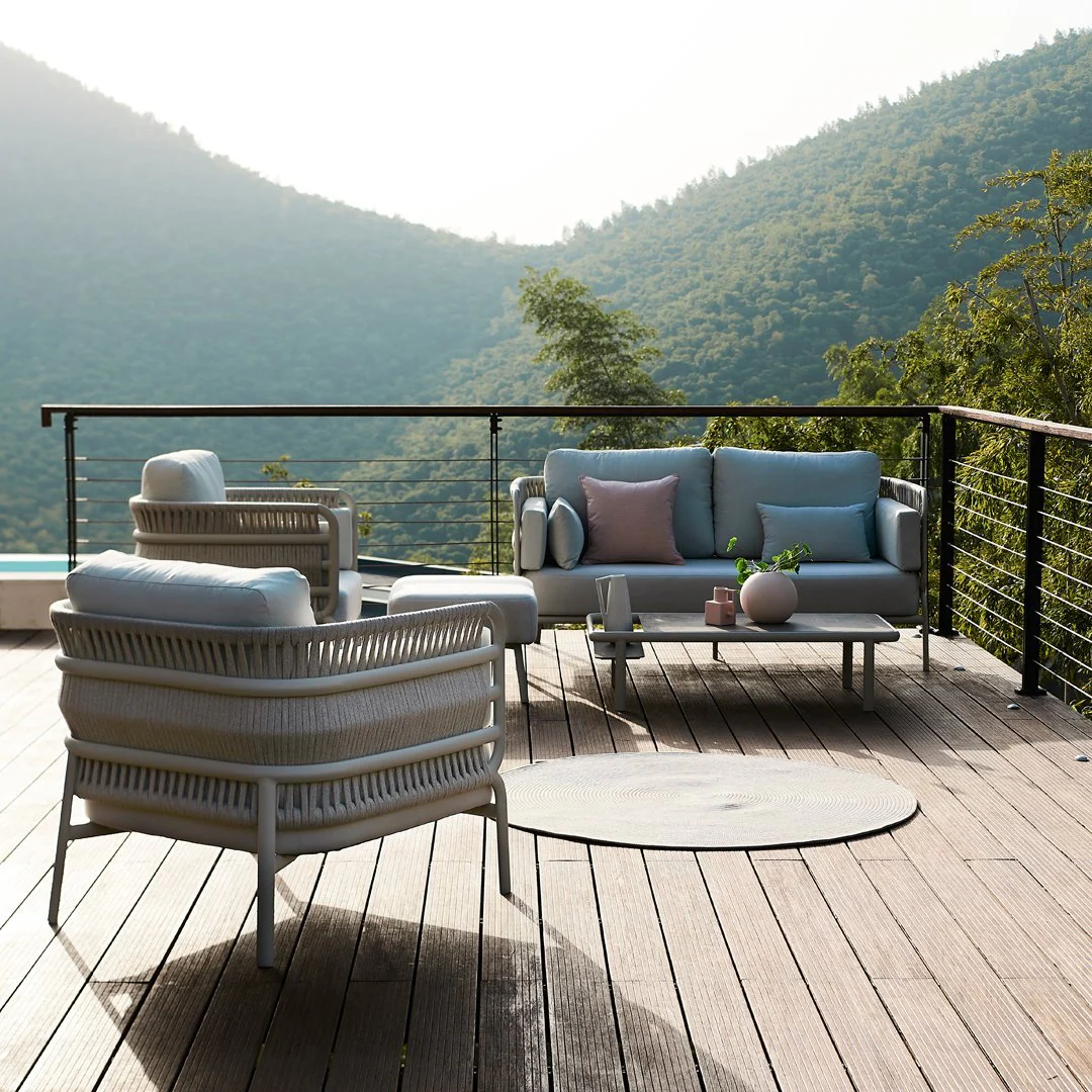 Mindo 106 Outdoor 2.5-Seater Sofa - Image 7
