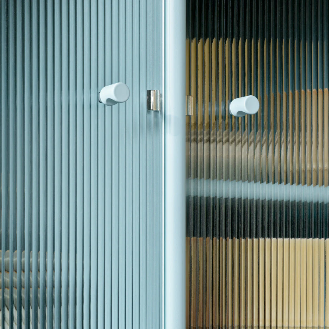 Ripple I Vitrine Cabinet - Image 18