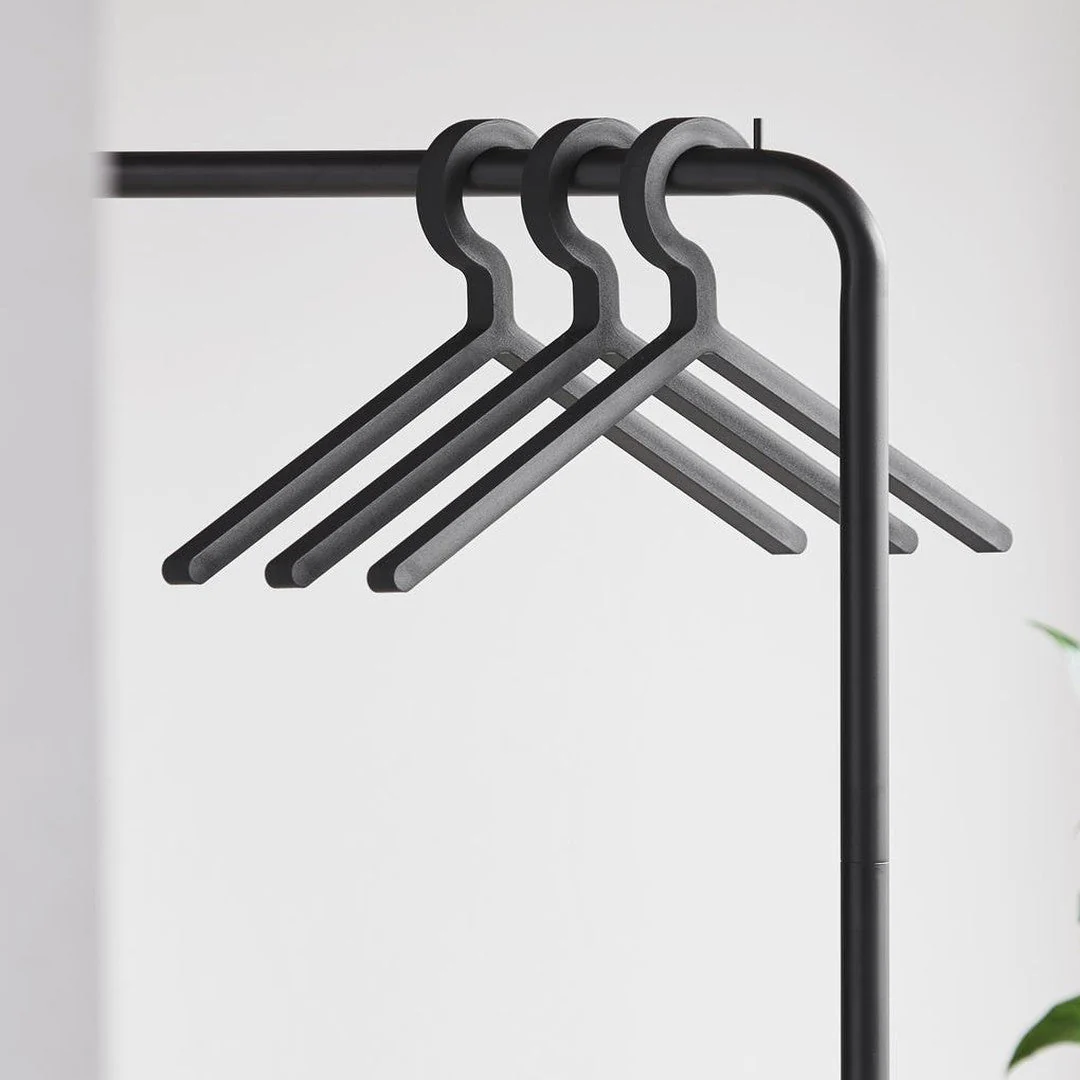 Illusion Hanger - Image 4