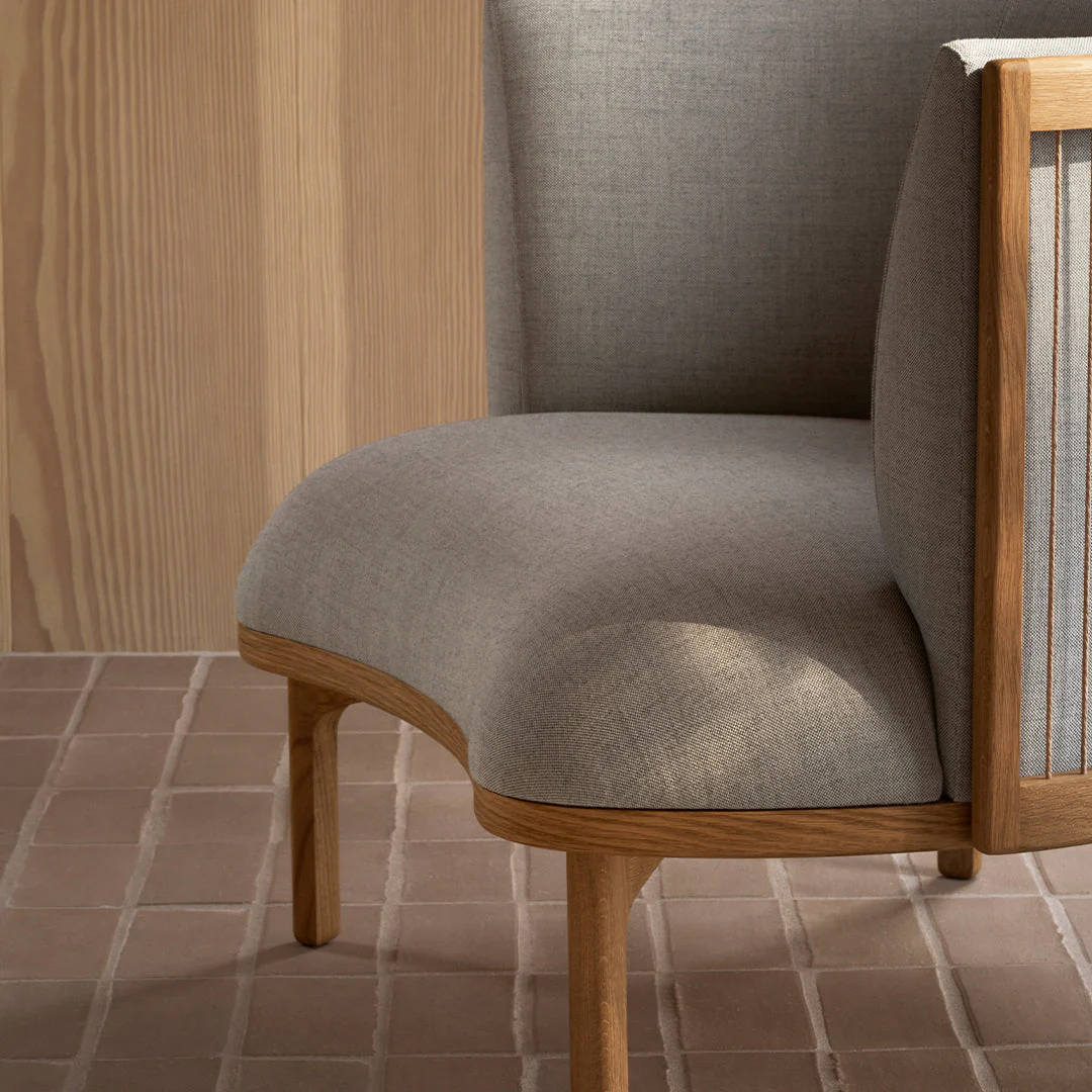 RF1904 Sideways Lounge Chair - Image 5
