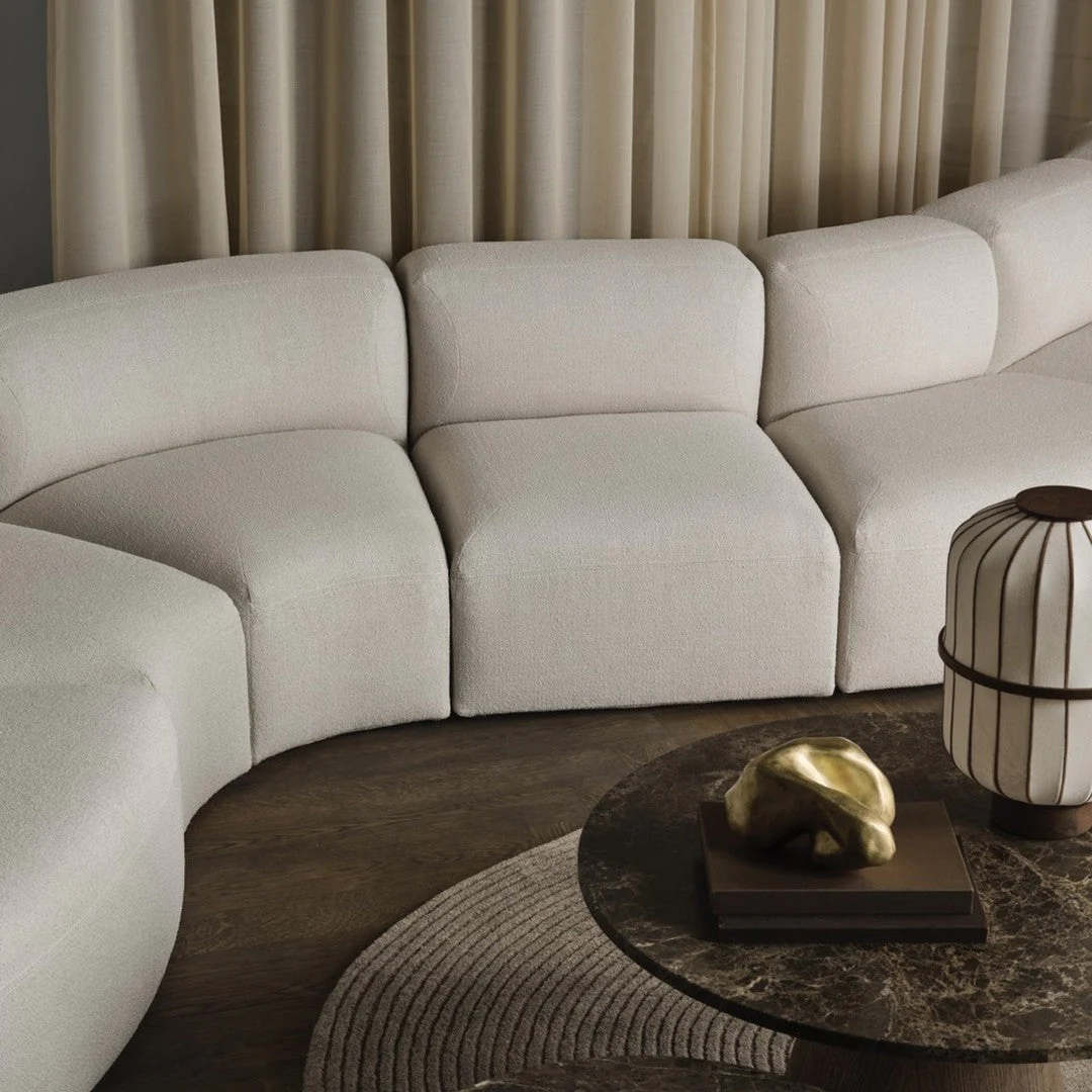 Angle Curved Pouf - Image 5